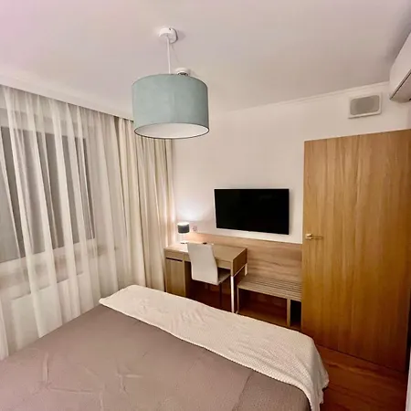 Aparthotel Pileckiego 59 *