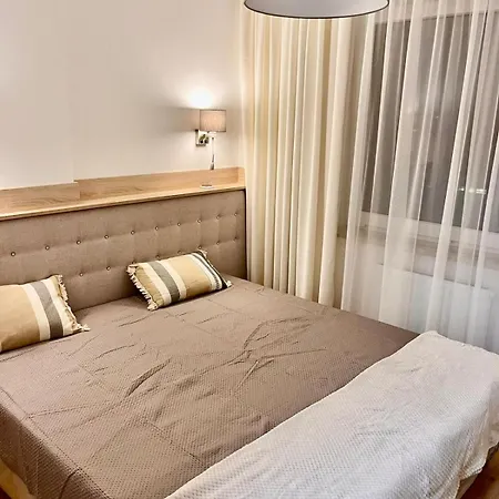 Pileckiego 59 Aparthotel Varšava